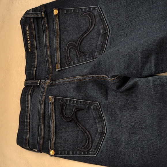 Rock & Republic Kassandra 8S short Blue Jeans and gold accents - Picture 12 of 15